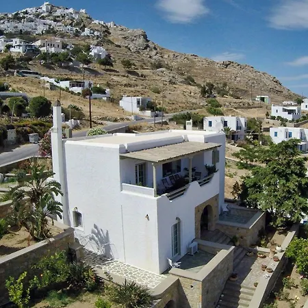 The Blue Horizon * Livadi (Serifos)