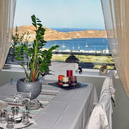 The Blue Horizon * Λιβάδι